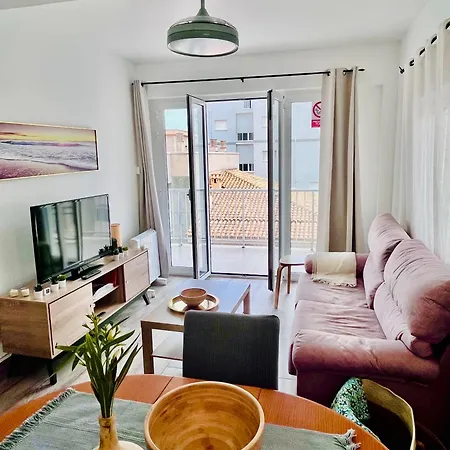 Spacious Right Next To Διαμέρισμα