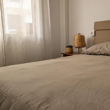 Διαμέρισμα Spacious Right Next To